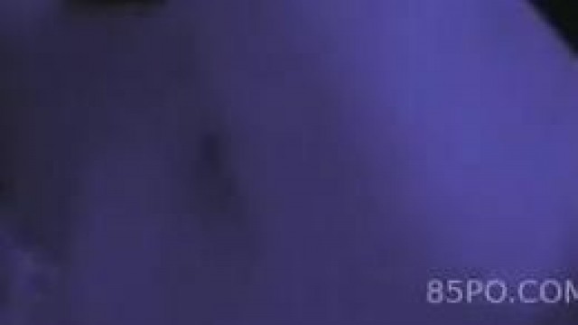  長發奶妹廁所抓奶床上誘惑 
