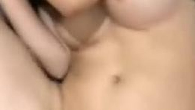  酒店激戰大奶毛逼美女 